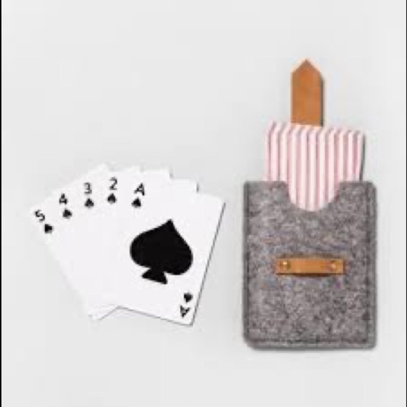 HEART & Hand Playing Cards - Picture 1 of 8